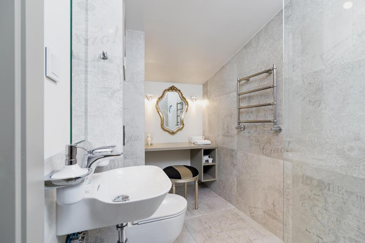 Modern Studio Wegierska Cracow By Noclegi Renters Kraków Eksteriør billede